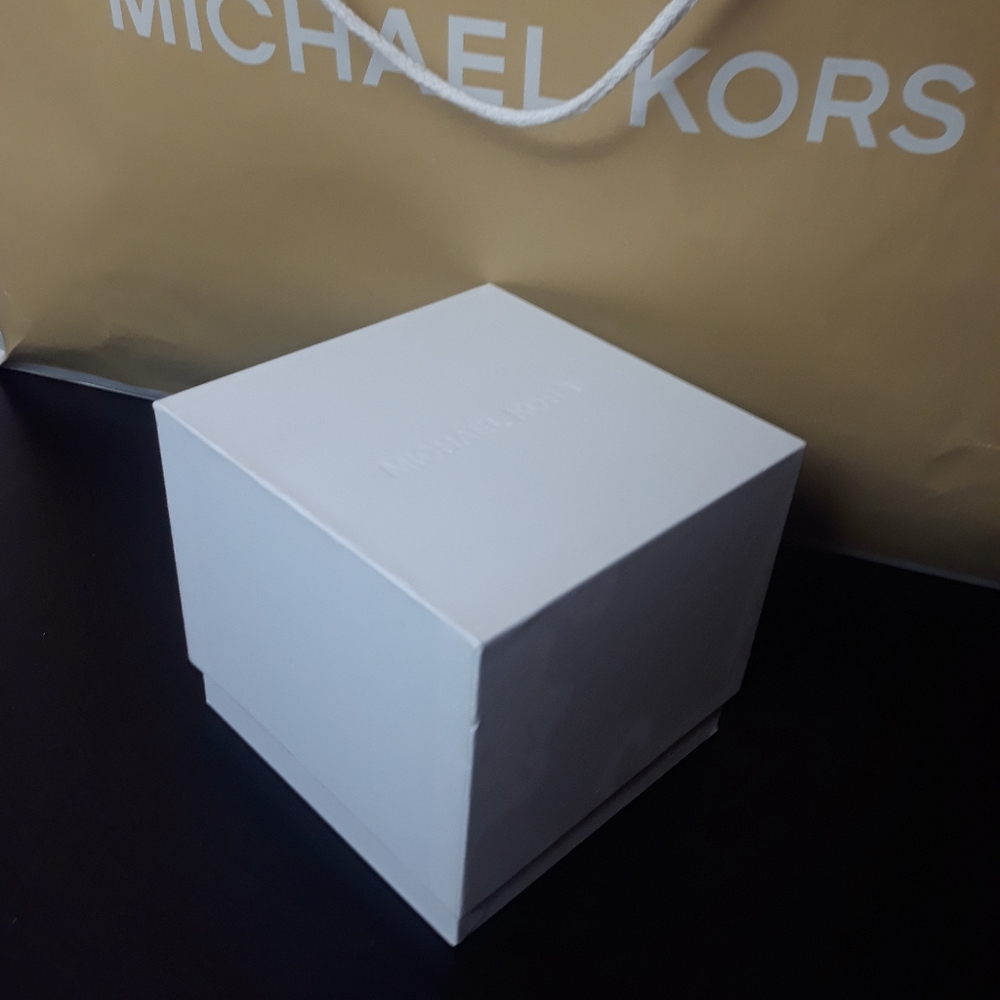 Small Michael Kors Box/Gift Box